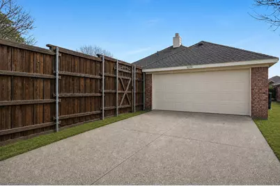 10114 Cecile Drive, Frisco, TX 75035 - Photo 17
