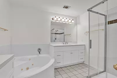 10114 Cecile Drive, Frisco, TX 75035 - Photo 9