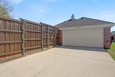 10114 Cecile Drive, Frisco, TX 75035 - Photo 19