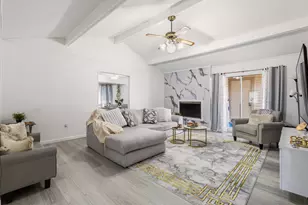 2011 Bay Oaks Dr, Arlington, TX 76012 - Photo 15