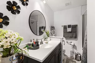 2011 Bay Oaks Dr, Arlington, TX 76012 - Photo 19