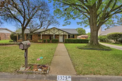 1325 Hemphill Drive, Cleburne, TX 76033 - Photo 3