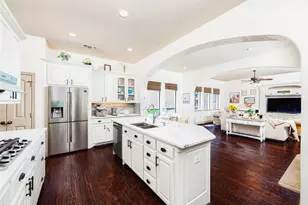 6527 Barcelona, Irving, TX 75039 - Photo 11