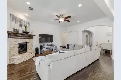 708 Sandbox Drive, Little Elm, TX 76227 - Photo 15