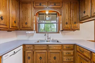 357 S Lindenwood, Hewitt, TX 76643 - Photo 15