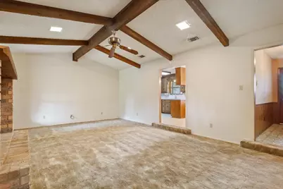 357 S Lindenwood, Hewitt, TX 76643 - Photo 11