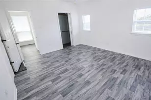 2111 Sheraton Dr, Carrollton, TX 75002 - Photo 3