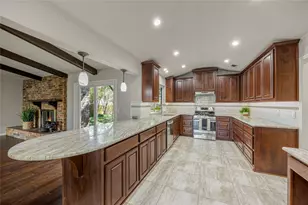 2616 Pin Oak Ln, Plano, TX 75075 - Photo 3