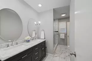 2616 Pin Oak Ln, Plano, TX 75075 - Photo 25