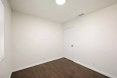 1404 Woodfern Drive, Arlington, TX 76018 - Photo 21