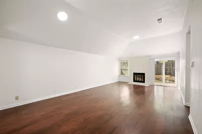 1404 Woodfern Drive, Arlington, TX 76018 - Photo 7