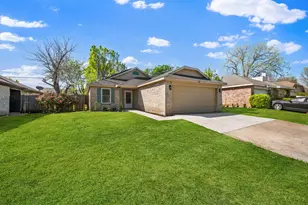 1404 Woodfern Dr, Arlington, TX 76018 - Photo 1