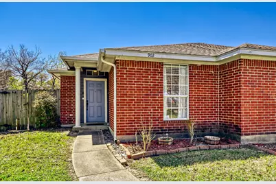 902 Teakwood Lane, DeSoto, TX 75115 - Photo 1