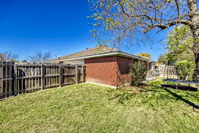 902 Teakwood Lane, DeSoto, TX 75115 - Photo 27