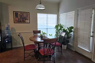 506 Magnolia Ln, Glenn Heights, TX 75154 - Photo 3