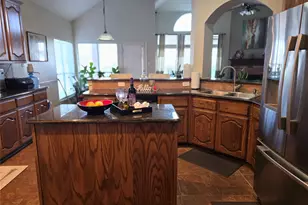 506 Magnolia Ln, Glenn Heights, TX 75154 - Photo 9