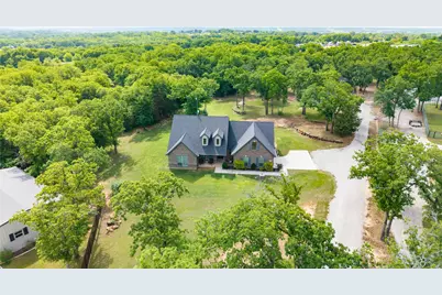 160 Oakwood Hills Drive, Paradise, TX 76073 - Photo 1