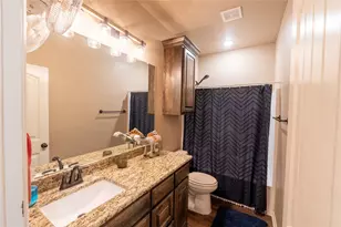160 Oakwood Hls Dr, Paradise, TX 76073 - Photo 33