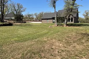 160 Oakwood Hls Dr, Paradise, TX 76073 - Photo 7