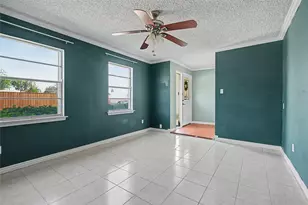 4614 Colgate Ln, Garland, TX 75042 - Photo 3