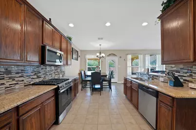 3209 Silver Point Court, Mansfield, TX 76063 - Photo 13