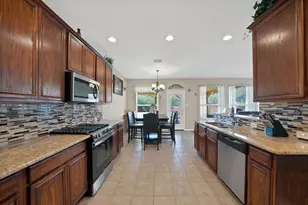 3209 Silver Point Ct, Mansfield, TX 76063 - Photo 13