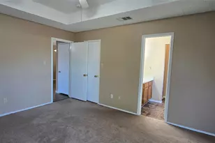 923 Westover Dr, Lancaster, TX 75134 - Photo 9