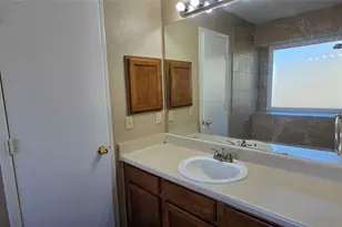 923 Westover Dr, Lancaster, TX 75134 - Photo 11