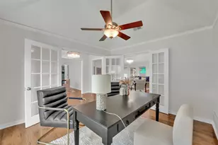 9511 Robin Meadow Dr, Dallas, TX 75243 - Photo 5