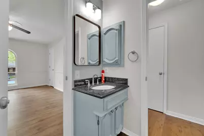 9511 Robin Meadow Drive, Dallas, TX 75243 - Photo 33