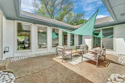 9511 Robin Meadow Drive, Dallas, TX 75243 - Photo 37