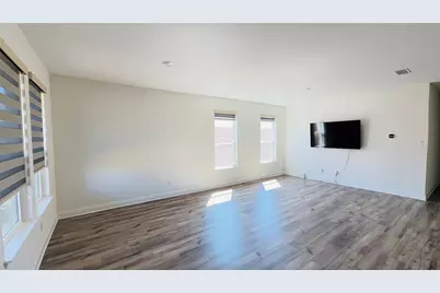 2512 Wheeler Avenue, Aubrey, TX 76227 - Photo 7