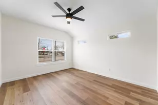 2434 Iroquois St, Dallas, TX 75212 - Photo 23