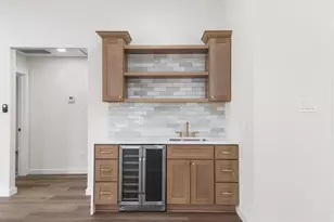 2434 Iroquois St, Dallas, TX 75212 - Photo 9