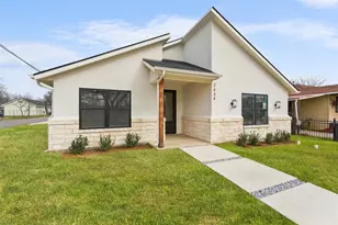 2434 Iroquois St, Dallas, TX 75212 - Photo 3