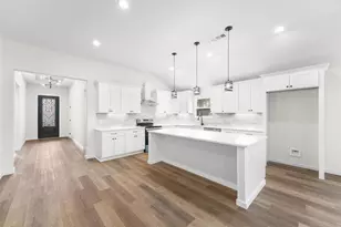 2434 Iroquois St, Dallas, TX 75212 - Photo 11