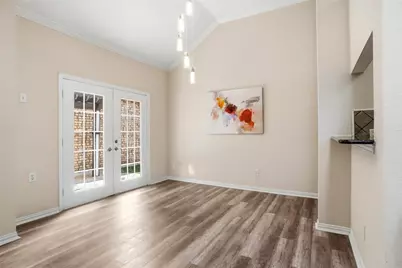 2206 Arbor Creek Drive, Carrollton, TX 75010 - Photo 7