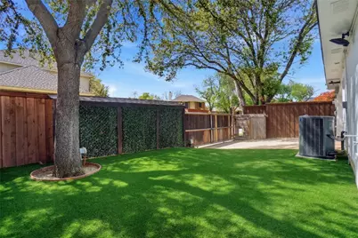 2206 Arbor Creek Drive, Carrollton, TX 75010 - Photo 21