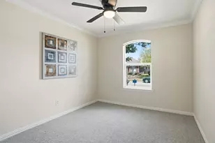 2206 Arbor Creek Dr, Carrollton, TX 75010 - Photo 17