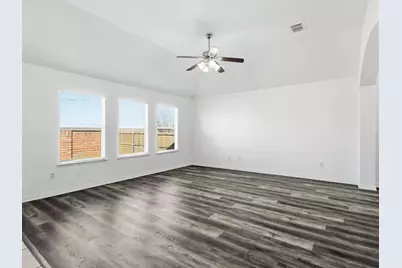 424 Shady Shore Lane, Crowley, TX 76036 - Photo 21