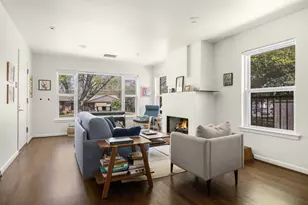 6734 Blessing Dr, Dallas, TX 75214 - Photo 9