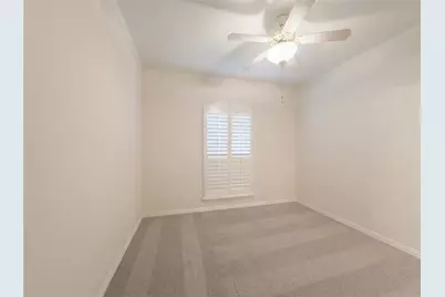 2101 Royal Dominion Court, Arlington, TX 76006 - Photo 13