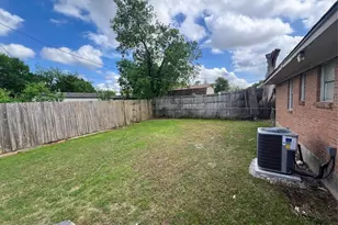 2406 Ridgecrest Dr, Garland, TX 75041 - Photo 21