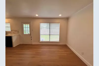 2406 Ridgecrest Drive, Garland, TX 75041 - Photo 13