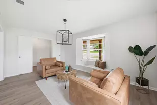 2006 Normandy Dr, Irving, TX 75060 - Photo 3