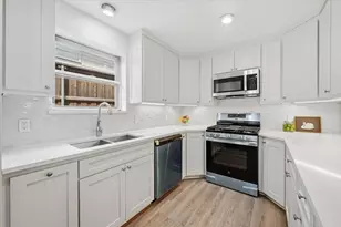 2006 Normandy Dr, Irving, TX 75060 - Photo 13