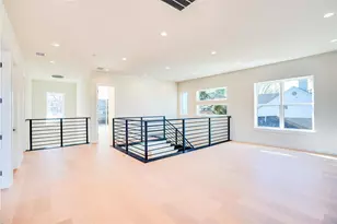 3611 S Versailles Ave, Dallas, TX 75209 - Photo 21