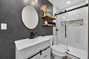 9510 Crestshire Dr, Dallas, TX 75227 - Photo 15