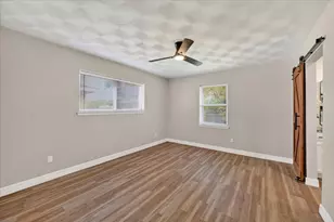 9510 Crestshire Dr, Dallas, TX 75227 - Photo 13