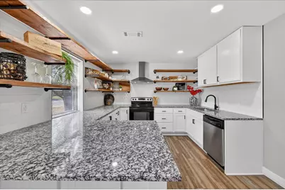 9510 Crestshire Drive, Dallas, TX 75227 - Photo 7